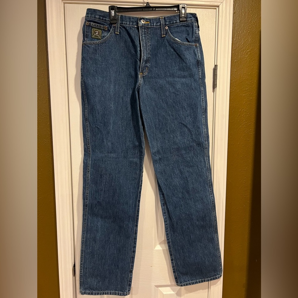 Cinch jeans